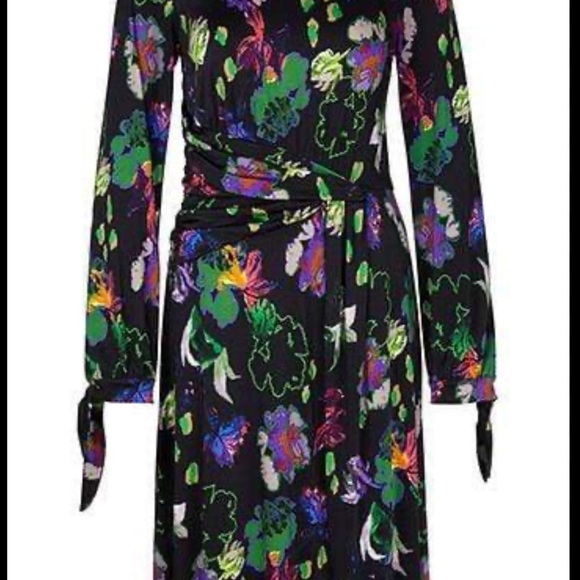 Marc Cain Collections Draped
Look Dress - Picture 2 of 4